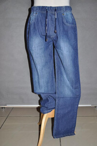 Spodnie Jeansowe chłopięce w gumkę rozmiary 128-164 model MB-1675