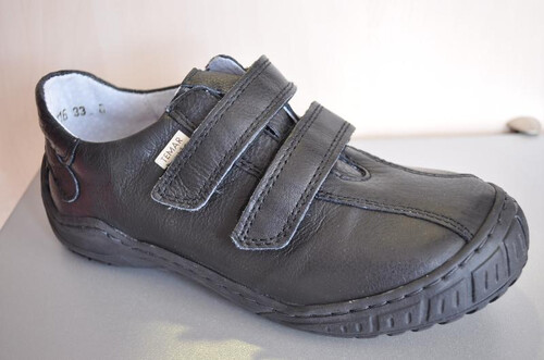 Obuwie buty czarne skórzane Półbuty Temar chłopięce 319